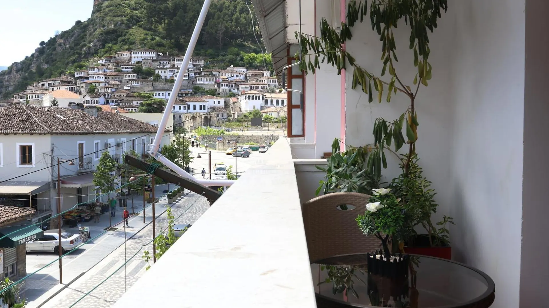 Magda Studio 3 In Berat Center Apartment
