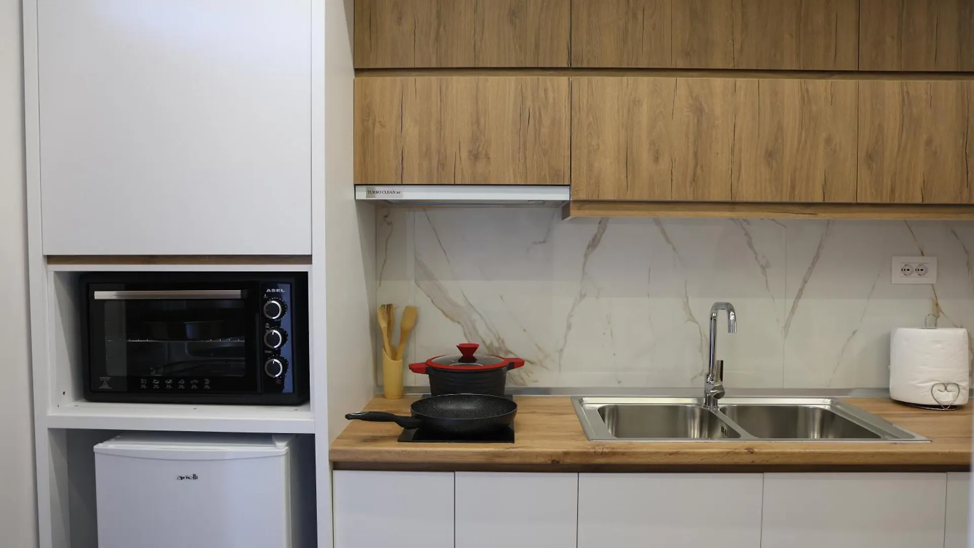 Apartment Magda Studio 3 In Berat Center Albania